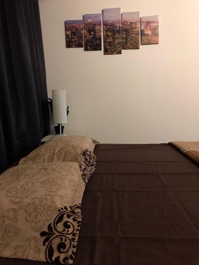 Large Apartment City Centre Bucureşti Eksteriør bilde