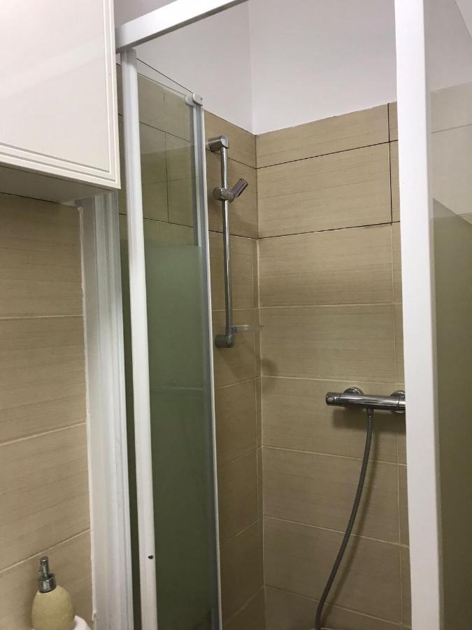 Large Apartment City Centre Bucureşti Eksteriør bilde